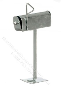 (image for) Miniature Metal Mailbox