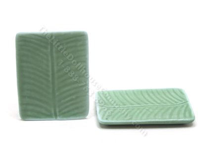 (image for) Miniature Green Ceramic Rectangular Leaf Plate