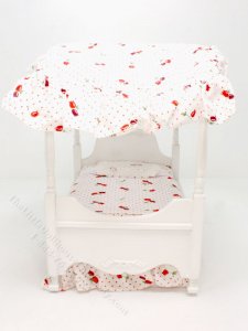 (image for) Miniature Tulip and Polka-dot Canopy Bed for Dollhouses