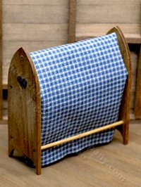 (image for) Miniature Pine Quilt Rack for Dollhouses