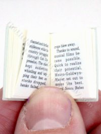 (image for) Miniature "Movie Memo" by Roberty Young Jr. - Book