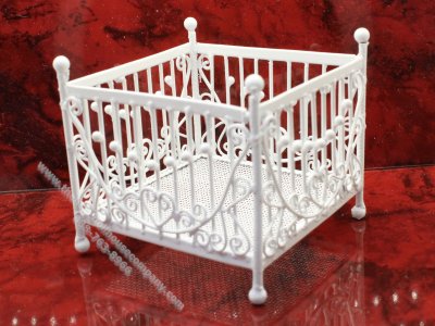 (image for) Play Pen - White Metal