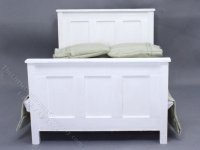 (image for) Miniature White Panel Bed with Mattress for Dollhouses