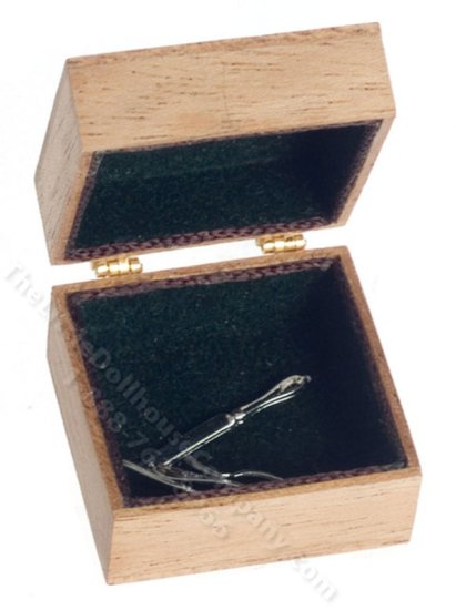 (image for) Miniature Silverware Chest for Dollhouses