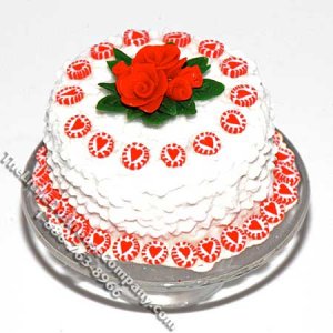 (image for) Dollhouse Scale Model Candy Heart Cake