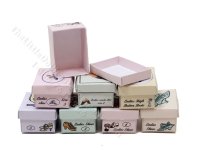 (image for) Miniature Shoe Box with Lid for Dollhouses (1 pc)