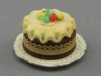 (image for) Dollhouse Scale Model Cake