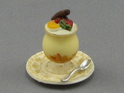 (image for) Dollhouse Scale Model Ice Cream Dessert