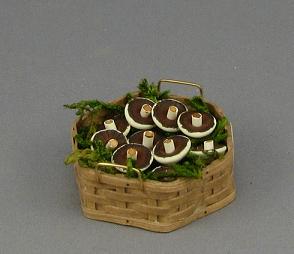 (image for) Dollhouse Scale Model Large Basket of Mushrooms
