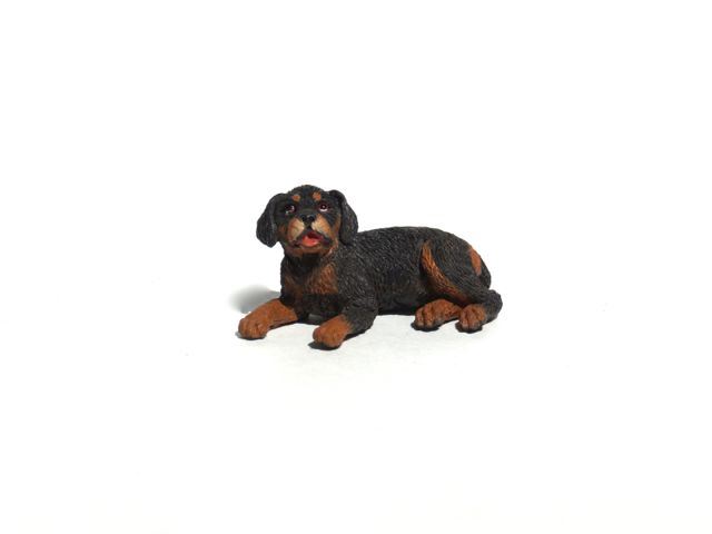 (image for) Dollhouse Scale Rottweiler Dog