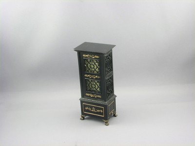 (image for) Ladies Victorian Parlor Stove Black