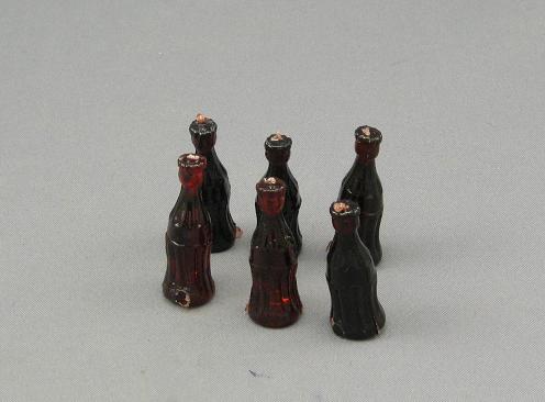 (image for) Dollhouse Scale Model 6 Cola Bottles
