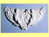 (image for) Dollhouse Scale Model Pediment
