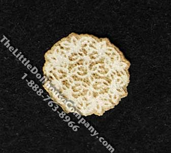 (image for) Miniature 1/4 Scale Round Laser Cut Doily for Dollhouses