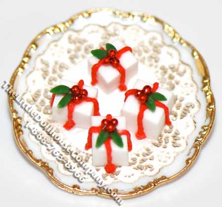 (image for) Dollhouse Scale Model Plate of Holly Berry Petit Fours