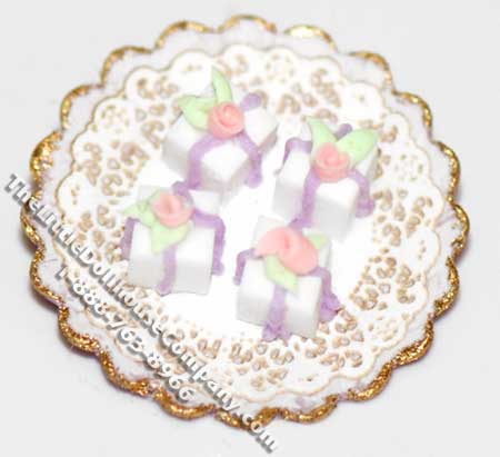 (image for) Dollhouse Scale Model Plate of Vanilla Petit Fours