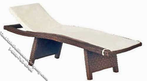 (image for) Miniature Faux Wicker Chaise for Dollhouses