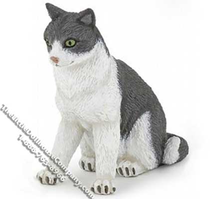 (image for) Dollhouse Scale Model Gray & White Cat Sitting Down