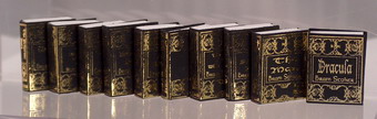 (image for) Reproduction Bram Stoker Books for Dollhouses