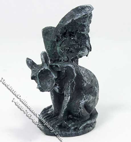 (image for) Miniature Gargoyle on Stone for Dollhouses