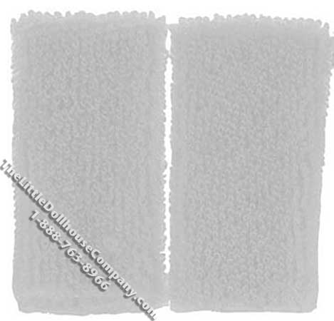 (image for) Miniature White Shaggy Towel Set for Dollhouses (2 towels/pack)