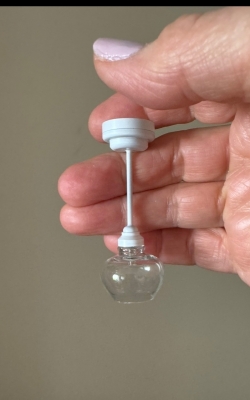 (image for) COPY Miniature Battery Operated Clear Bulbed Ceiling Light - White