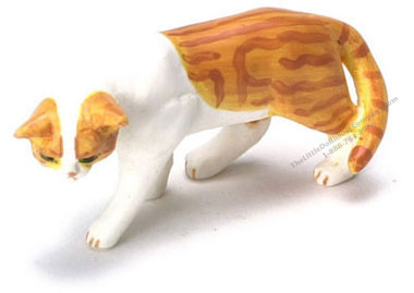 (image for) Dollhouse Scale Model Orange Cat Walking