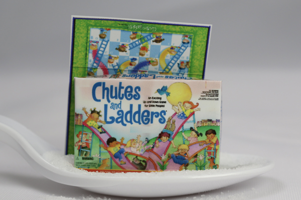 (image for) Miniature 'Chutes & Ladders' Board Game