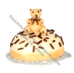 (image for) Miniature Cake With Teddy Bear On Top for Dollhouses