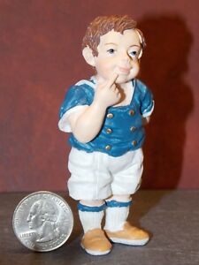 (image for) 1/12 Scale Young Boy with Boat Resin Doll for Dollhouses