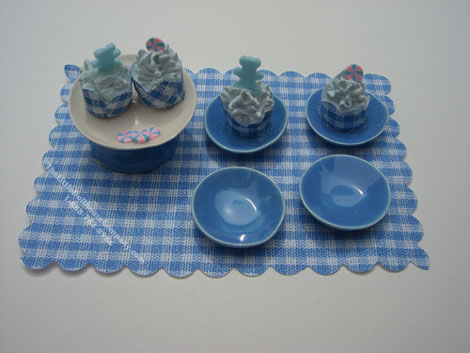 (image for) Dollhouse Scale Model Cupcake Dessert Set For Baby Boy