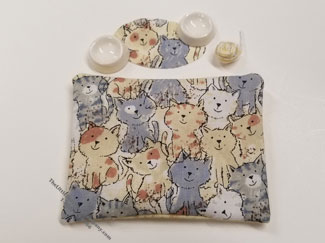 (image for) Miniature Fabric Cat Bed, Floor Mat, Food Bowls & Ball of Twine