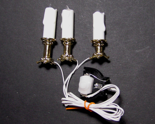 (image for) Battery Operated LED Flickering Gold Candlesticks