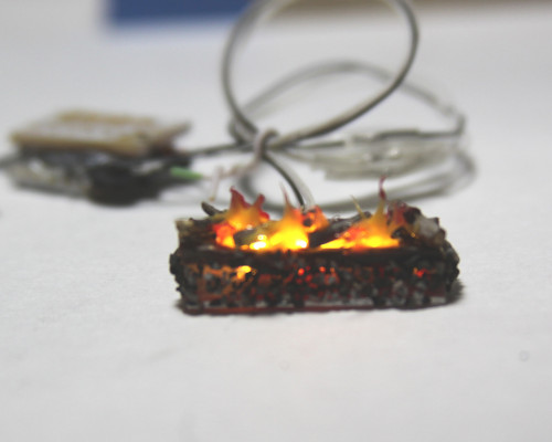 (image for) Half Scale Fickering Fireplace Logs 12V & Battery