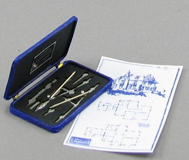 (image for) Dollhouse Scale Model Compass Box
