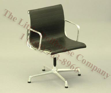 (image for) Dollhouse Miniature Low Back Swivel Arm Chair