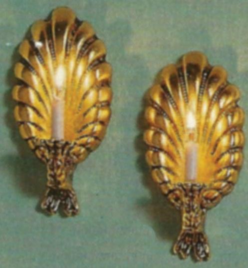(image for) Dollhouse Scale Model Shell Sconce