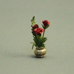 (image for) 1/2" Scale Red Roses