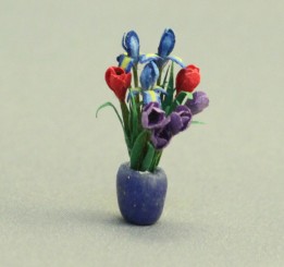 (image for) 1/2" Scale Iris and Tulips in Blue Pot