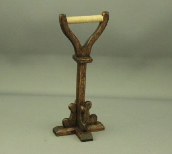 (image for) Dollhouse Miniature Clothes Horse