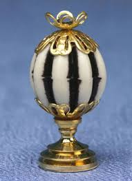 (image for) Dollhouse Scale Model Bedroom Table Lamp