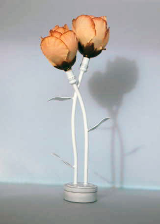(image for) Dollhouse Miniature Battery Operated Roses White Floor Lamp