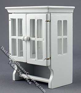 (image for) White Towel Cabinet with Bar
