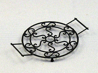 (image for) Dollhouse Large Trivet