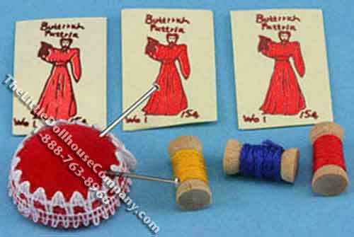 (image for) Dollhouse Scale Model Sewing Set