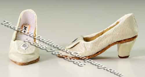 (image for) Miniature Leather Ladies Shoes by Judith Blondell for Dollhouses